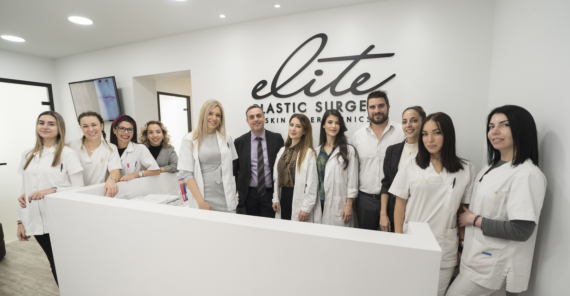 Η ομάδα του Elite Plastic Surgery στην Αθήνα